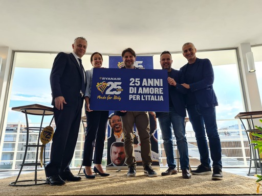 Ryanair festeggia 25 anni a Rimini e il traguardo di oltre 1 mln di ...
