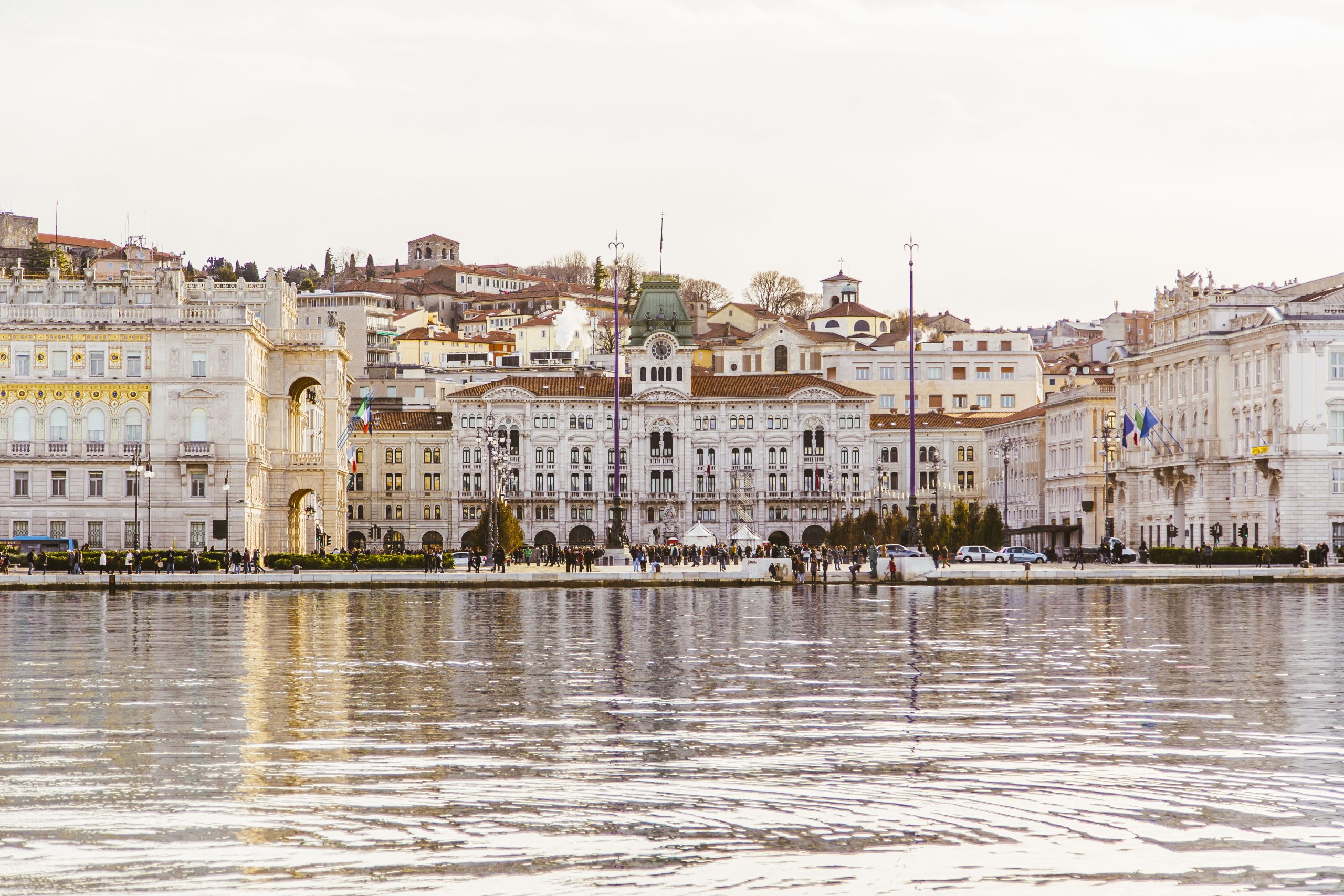 Trieste Tea Trieste tra le 10 mete più trendy al mondo del 2025 - Travelnostop